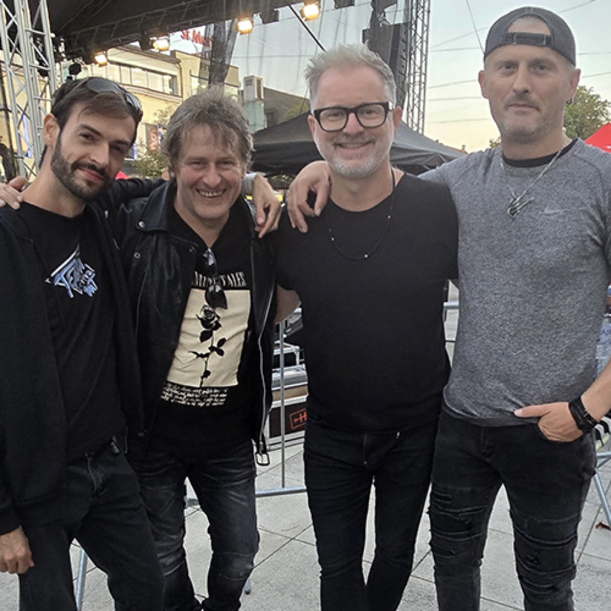 TEAM Revival Martin — HEX